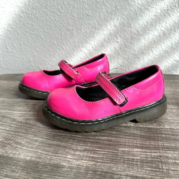 Dr. Martens TULLY Girls Pink Mary Jane Shoes Toddler Size 8 - Picture 1 of 8